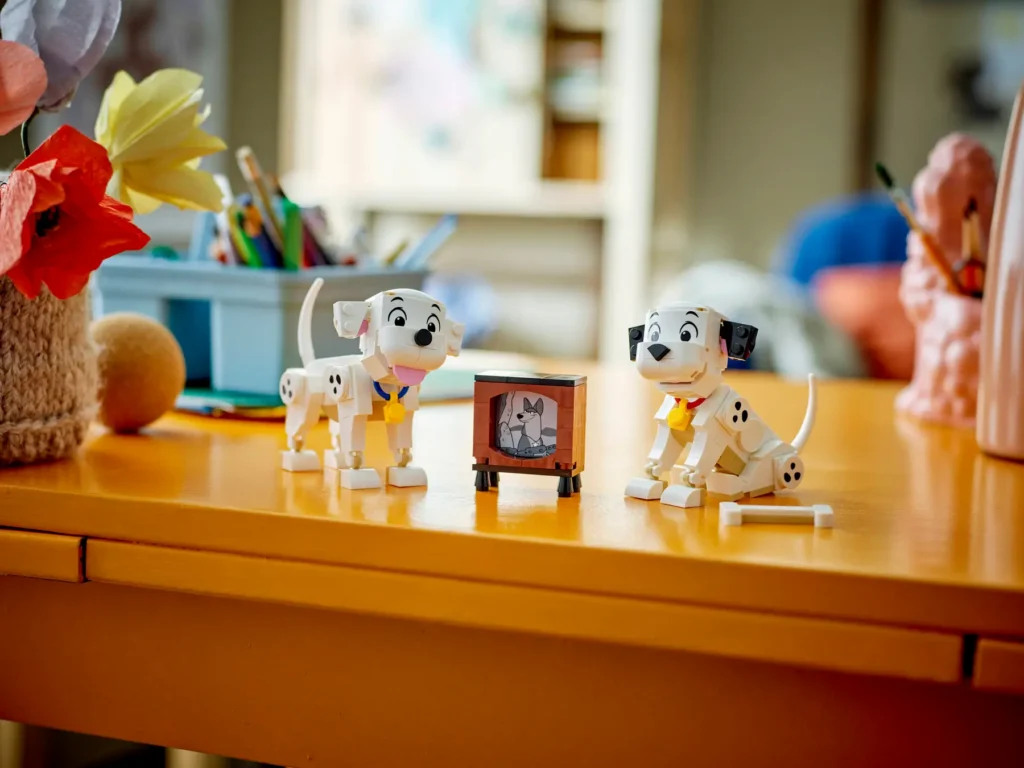 lego disney 43271 lucky and penny (5)