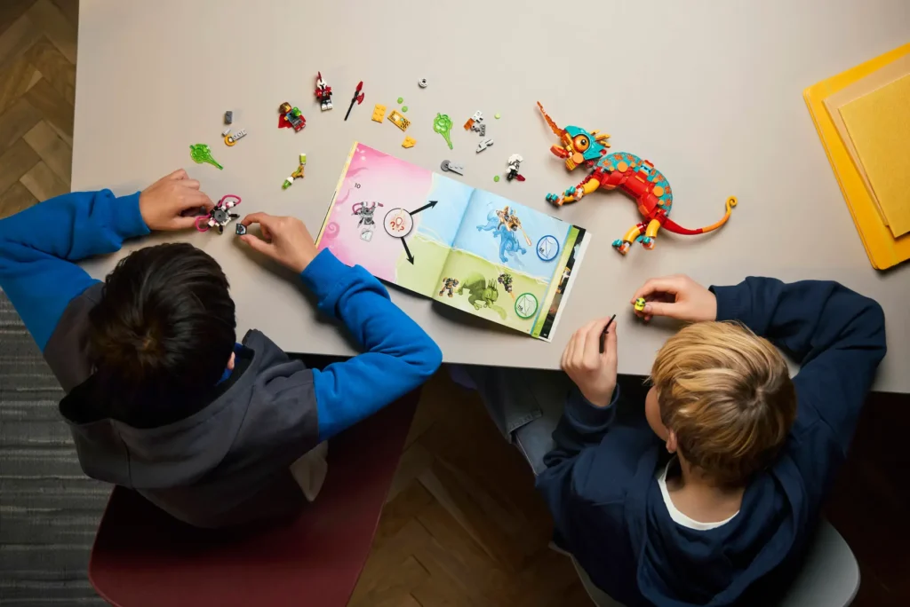 lego dreamzzz 71492 mateo’s fire chameleon (2)