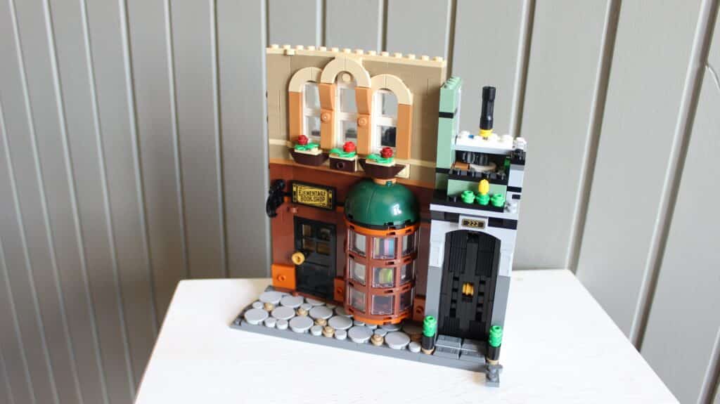 lego icons 10351 sherlock holms book nook 18