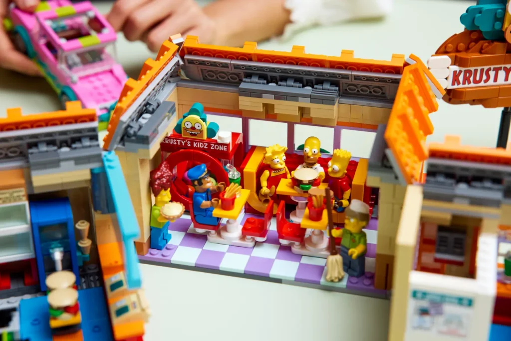 lego icons 10352 the simpsons krusty burger (2)