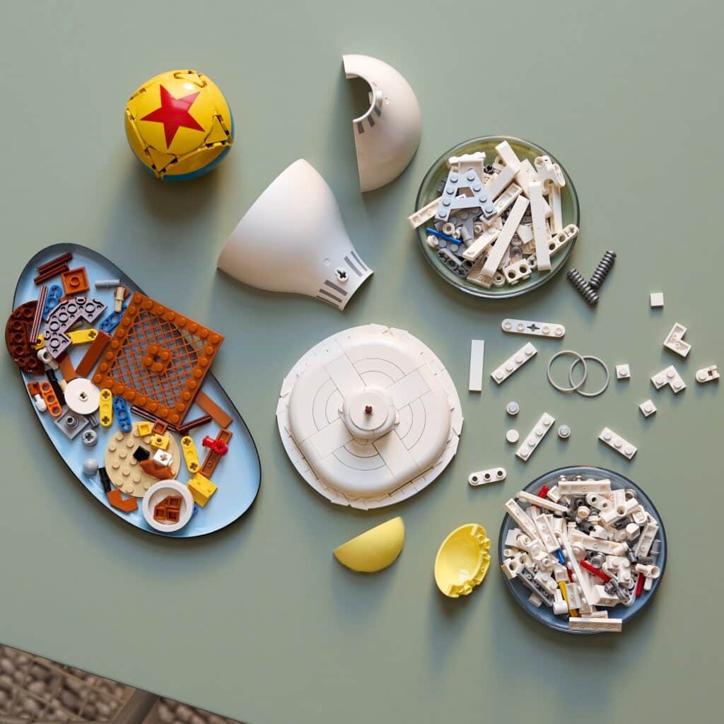 lego ideas 21357 pixar luxo jr (2)