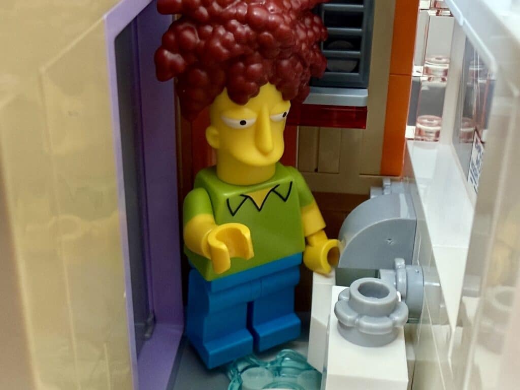 lego the simpsons 10352 krusty burger 00013