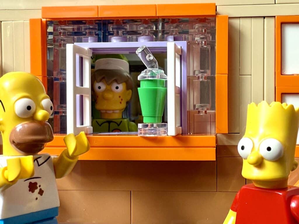 lego the simpsons 10352 krusty burger 00041