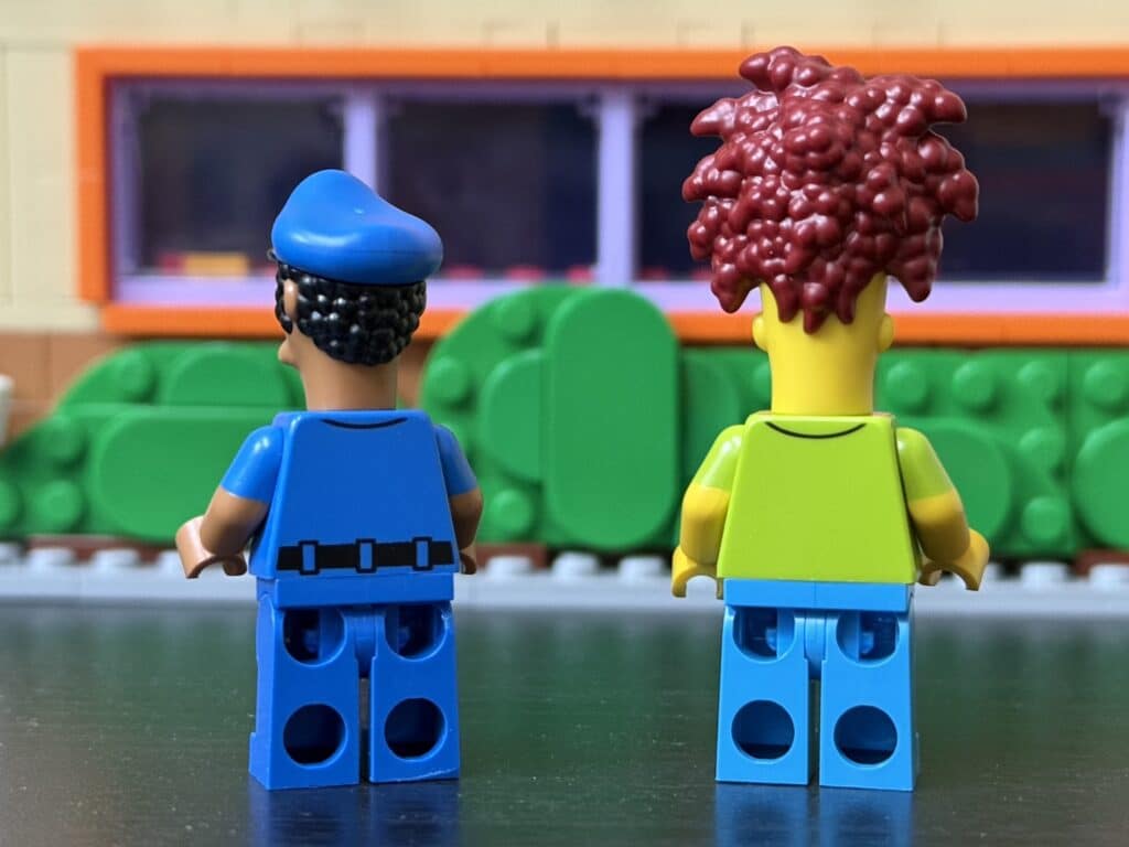 lego the simpsons 10352 krusty burger minifigures00001