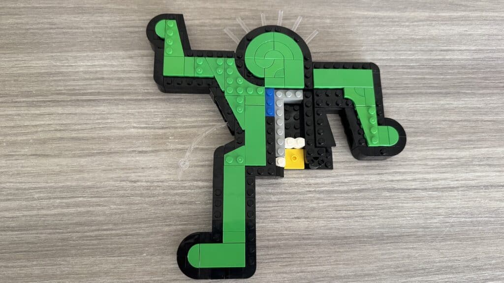 lego art 31216 keith haring dancing figures16