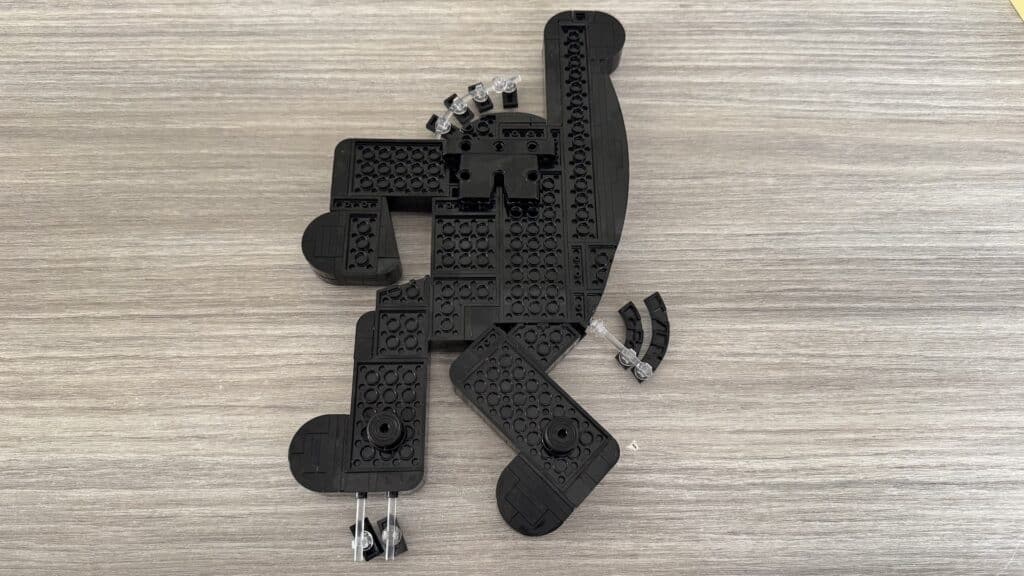 lego art 31216 keith haring dancing figures3