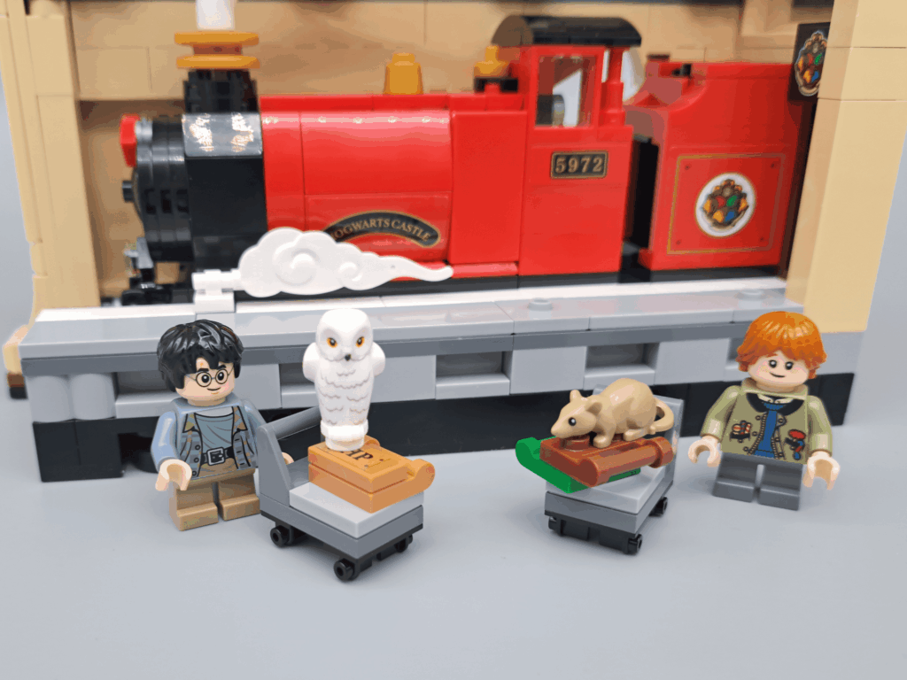lego harry potter 76450 book nook hogwarts express (3)