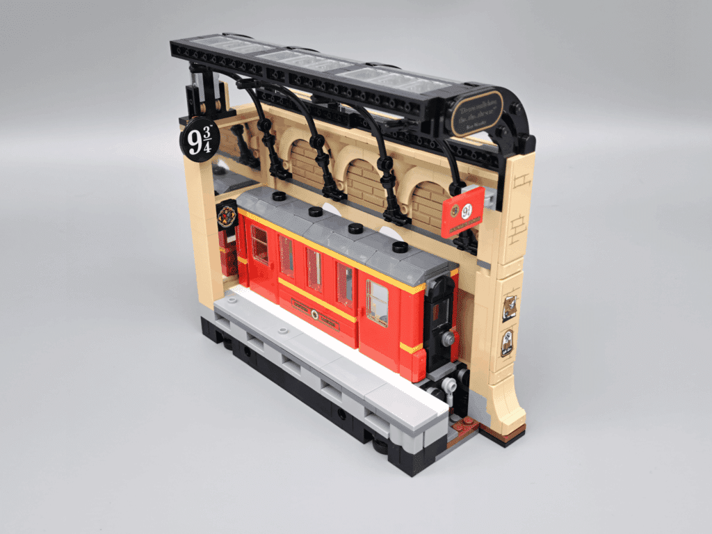 lego harry potter 76450 book nook hogwarts express (6)