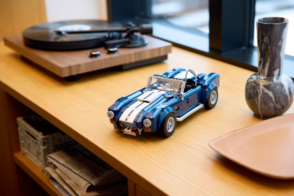 lego icons 10357 shelby cobra 427 sc (8)