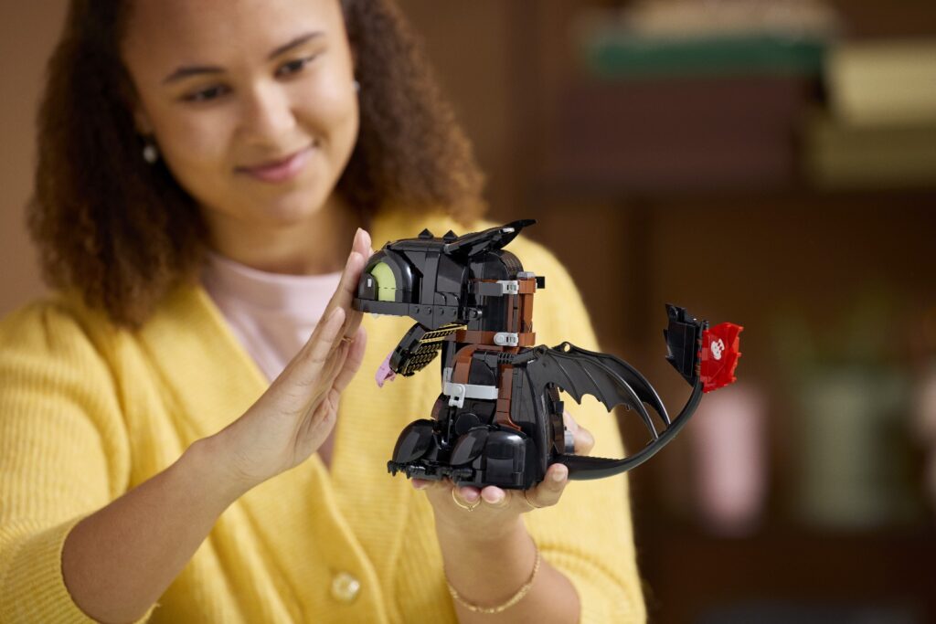 lego icons 10375 how to train your dragon toothless (8)
