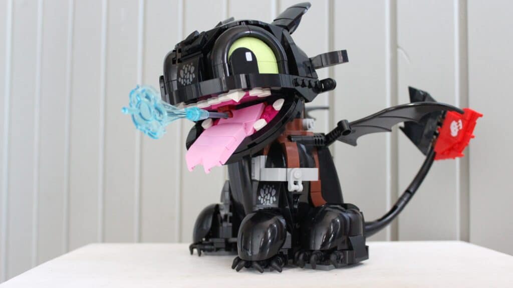 lego icons 10375 toothless 12