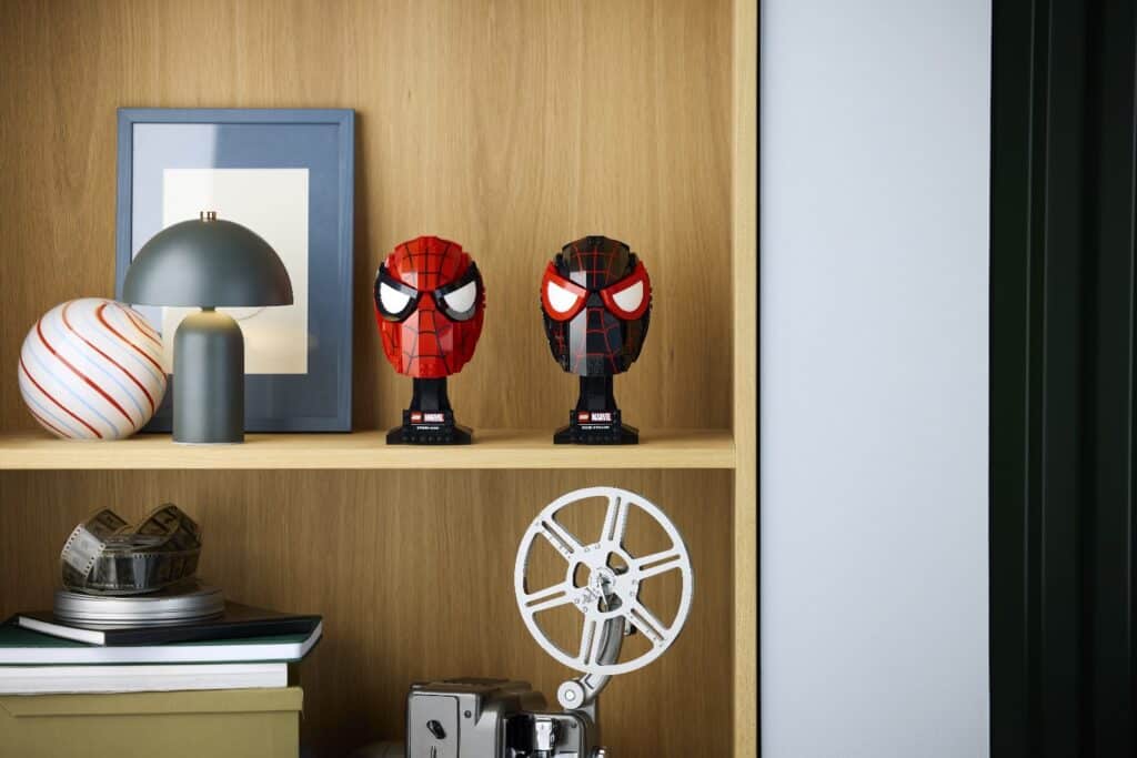 lego marvel 76329 miles morales' mask (4)