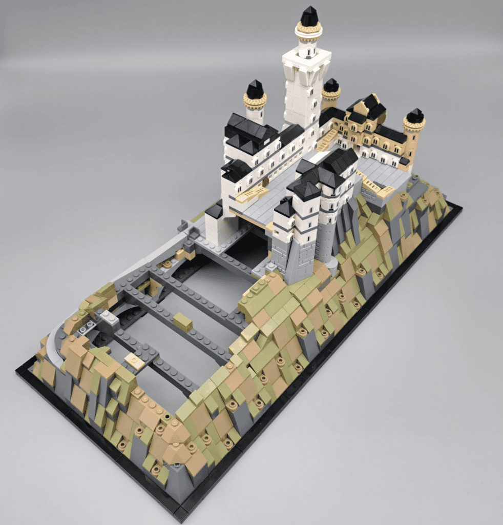 lego architecture 21063 neuschwanstein castle (8)
