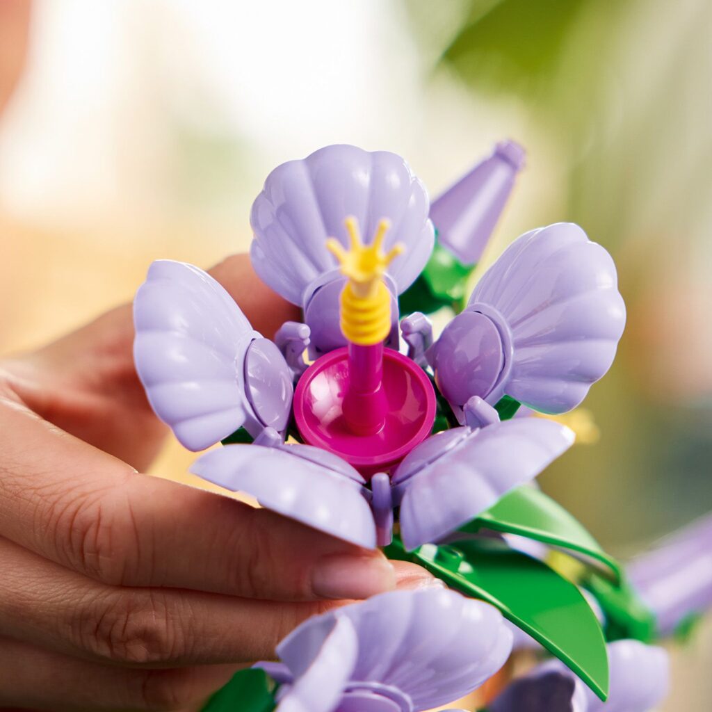 lego botanicals 10372 hibiscus (5)
