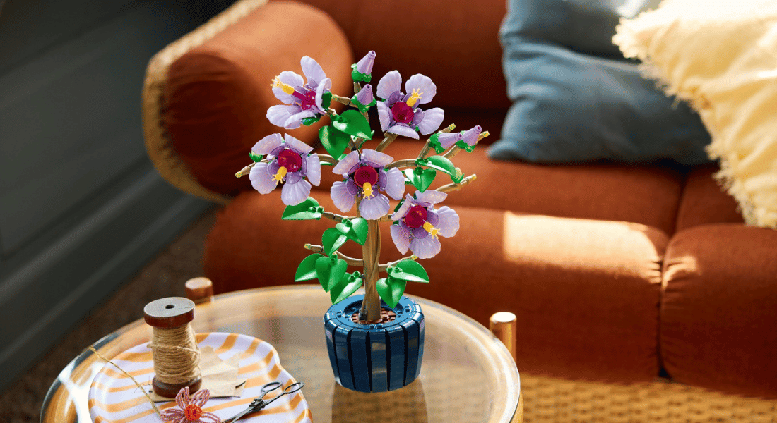 LEGO Botanicals 10372 Hibiscus – vanaf 1 augustus verkrijgbaar