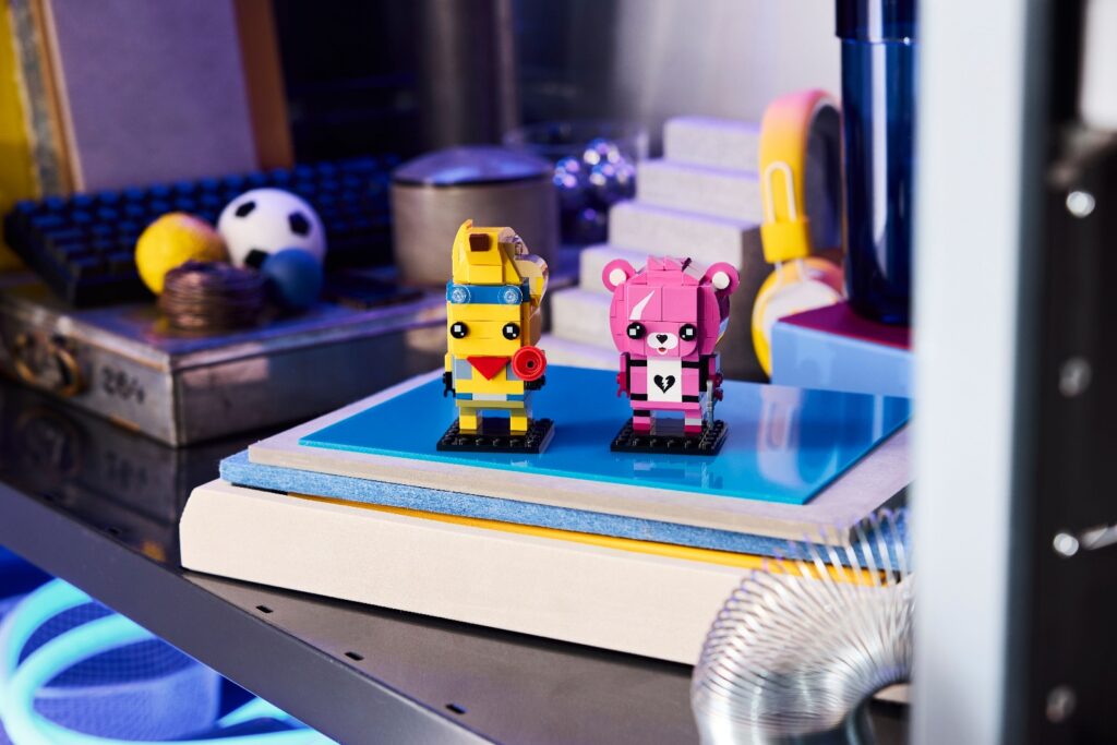 lego fortnite 40760 adventure peely & cuddle team leader brickheadz (3)