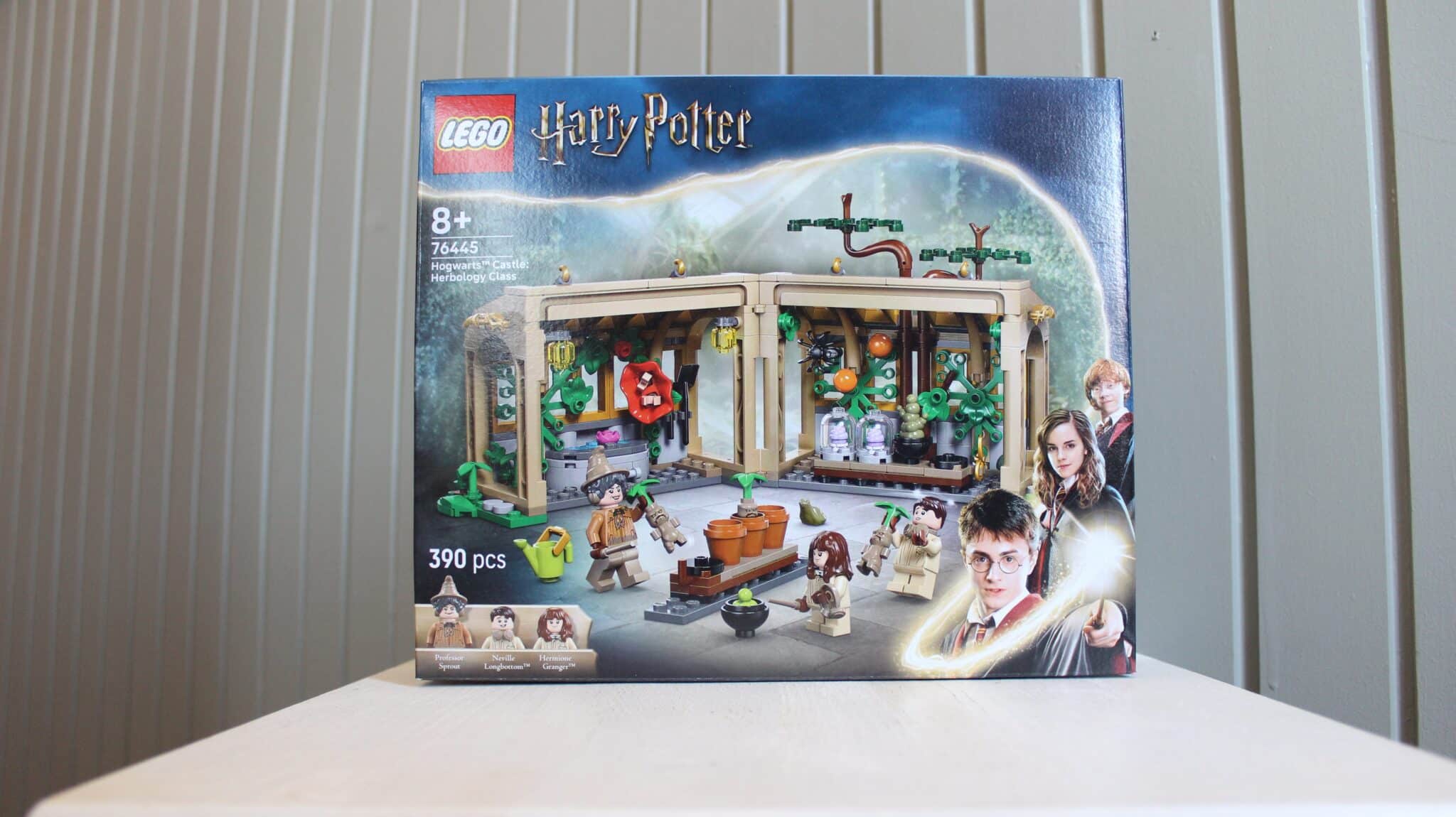 [Review] LEGO Harry Potter 76445 Hogwarts Castle Herbology Class ...