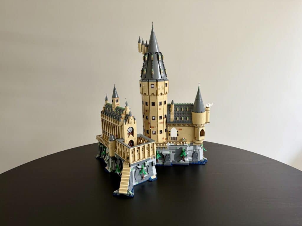 lego harry potter 76454 hogwarts main tower 00001