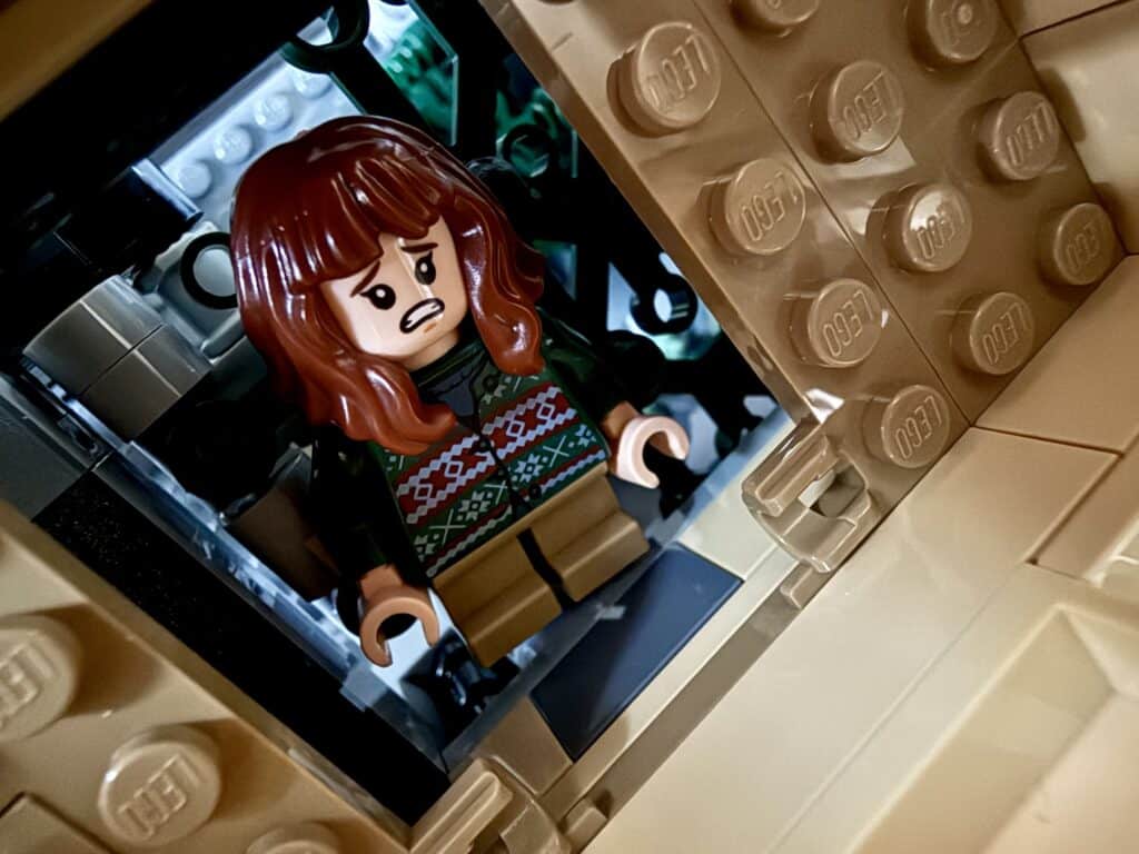 lego harry potter 76454 hogwarts main tower 00040