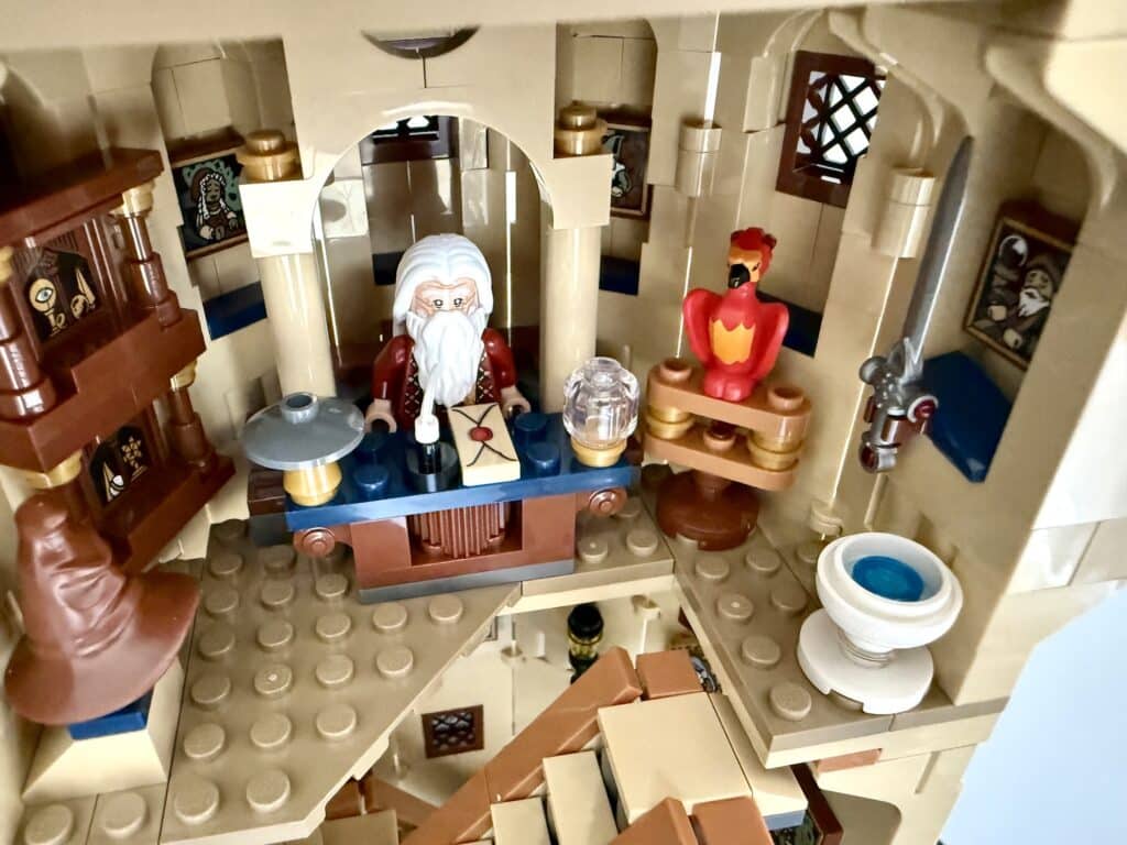 lego harry potter 76454 hogwarts main tower 00061