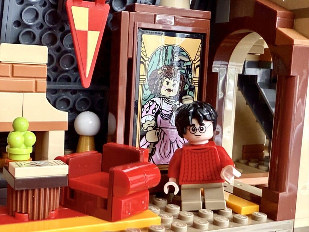 lego harry potter 76454 hogwarts main tower 00068