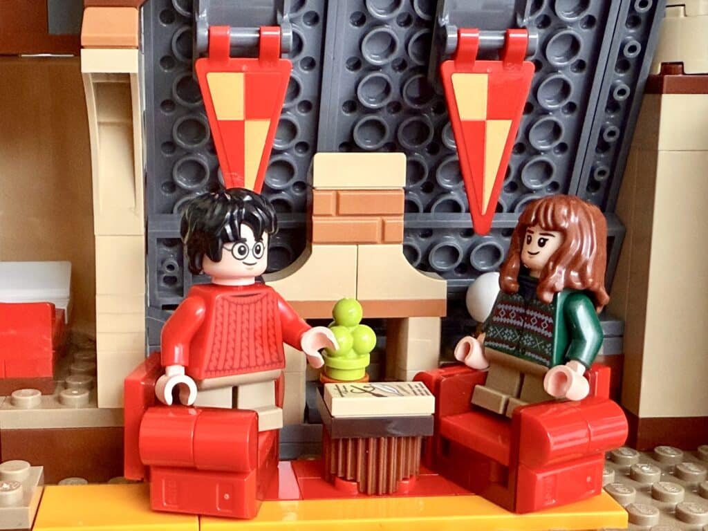 lego harry potter 76454 hogwarts main tower 00070