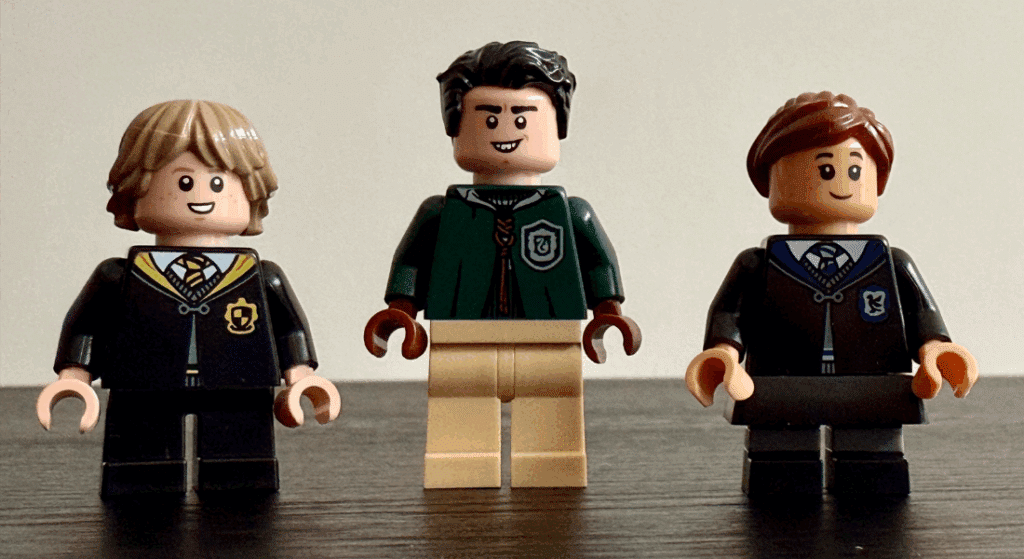 lego harry potter 76454 hogwarts main tower minifigures 4