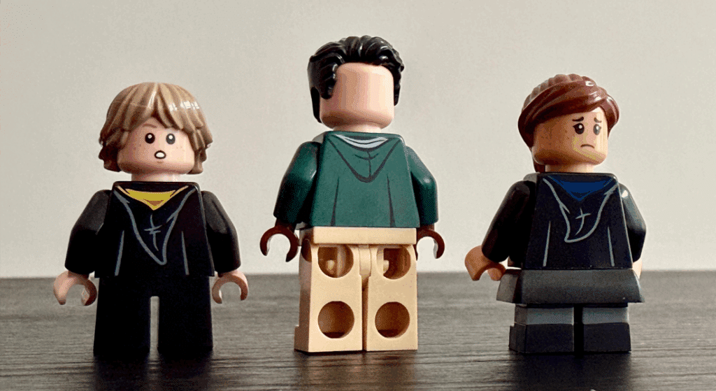 lego harry potter 76454 hogwarts main tower minifigures 5