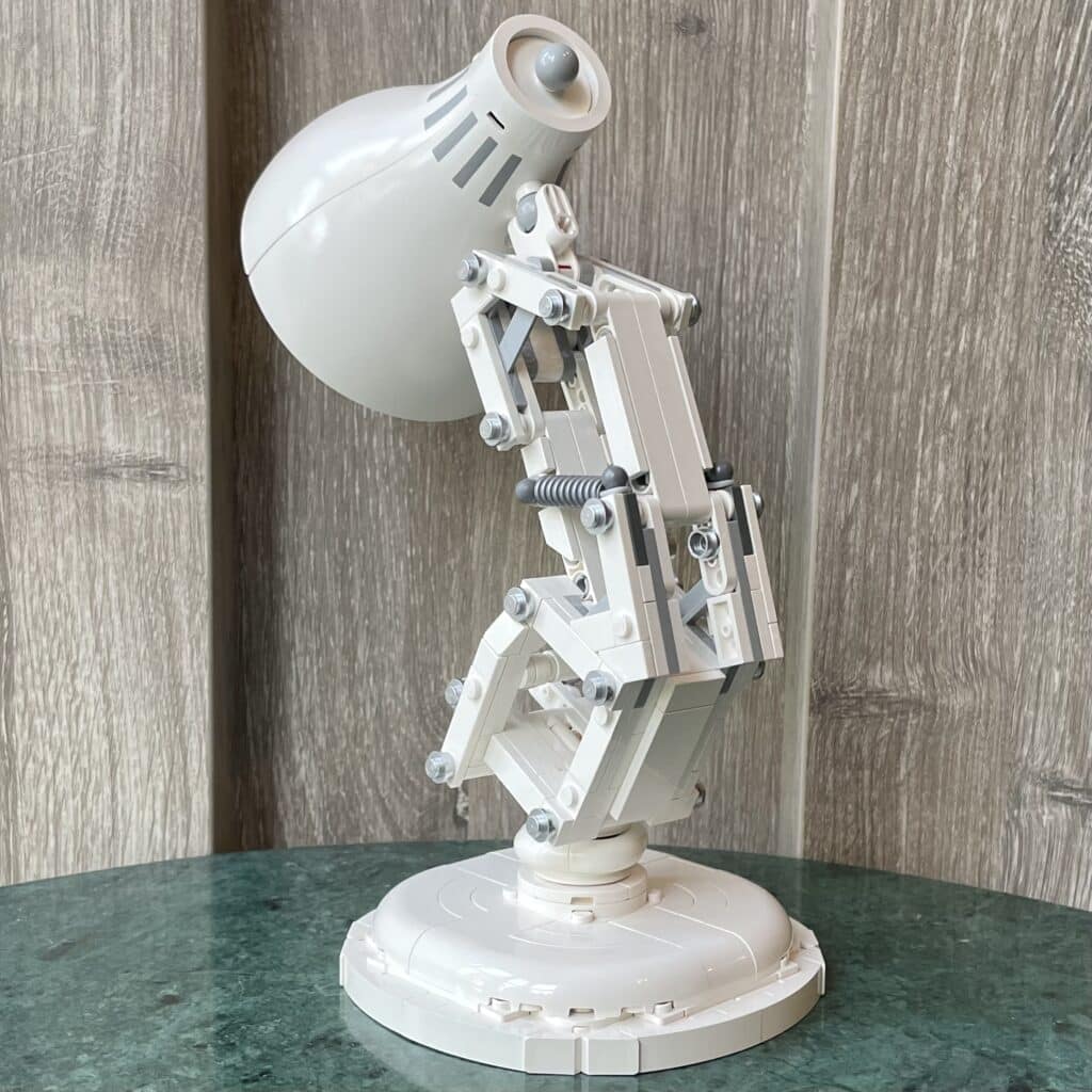 21357 disney pixar luxo jr 9