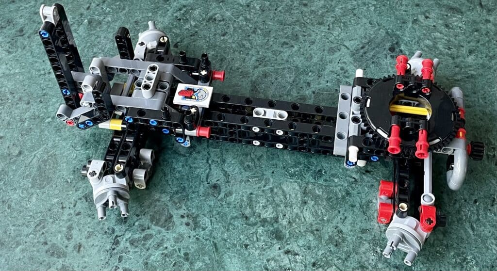 42211 lunar outpost moon rover 10