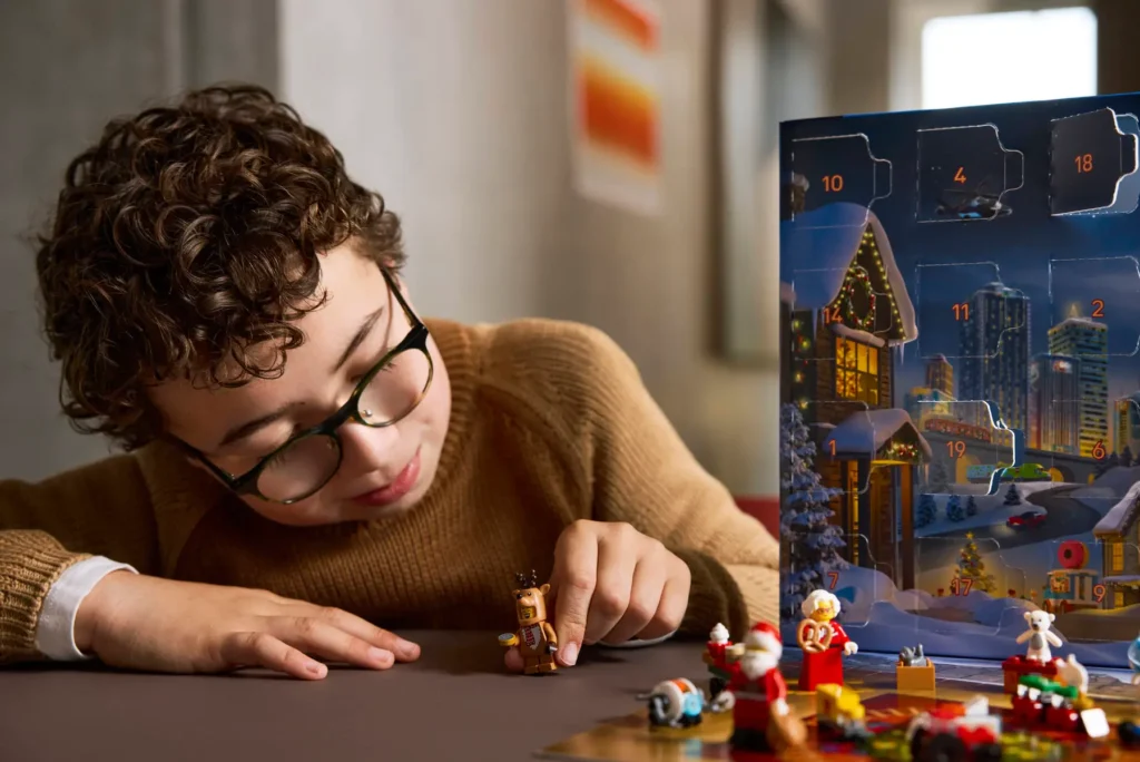 lego city 60475 advent calendar 2025 (4)