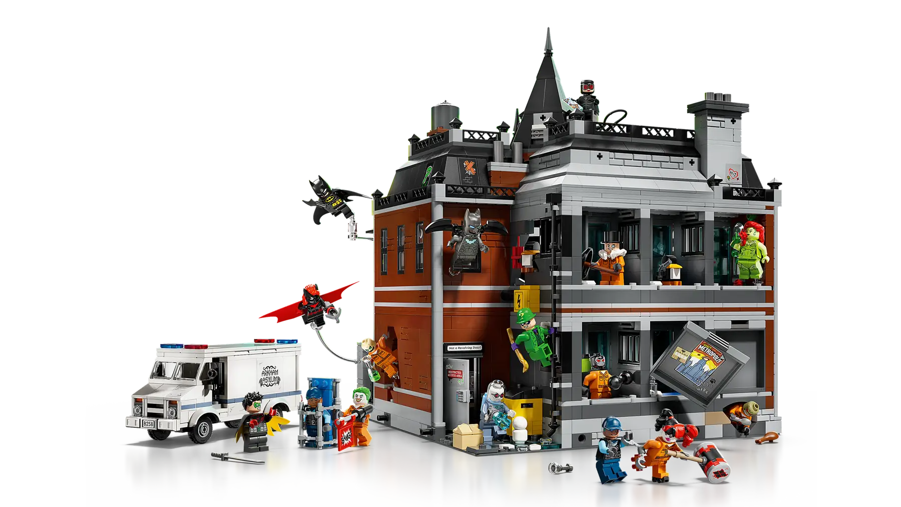 lego dc 76300 arkham asylum (15)