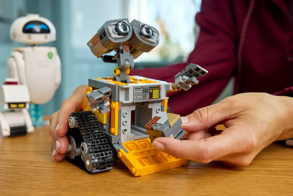 lego disney 43279 wall•e and eve (4)