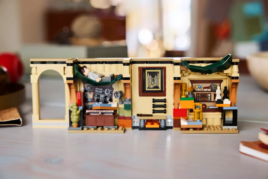 lego harry potter 40770 room of requirement (6)