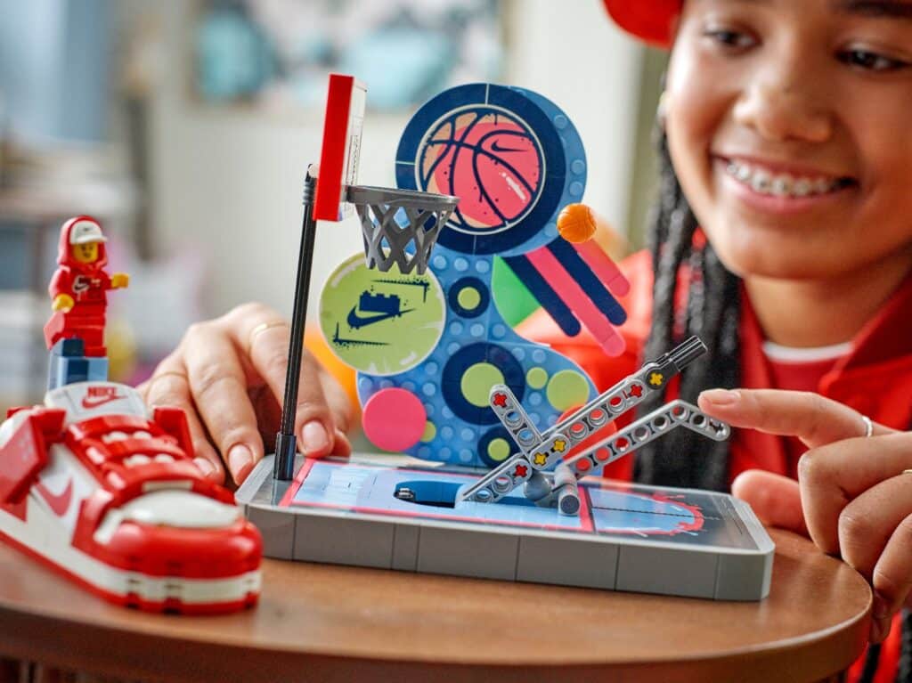 lego nike 43021 dunk trickshot (4)