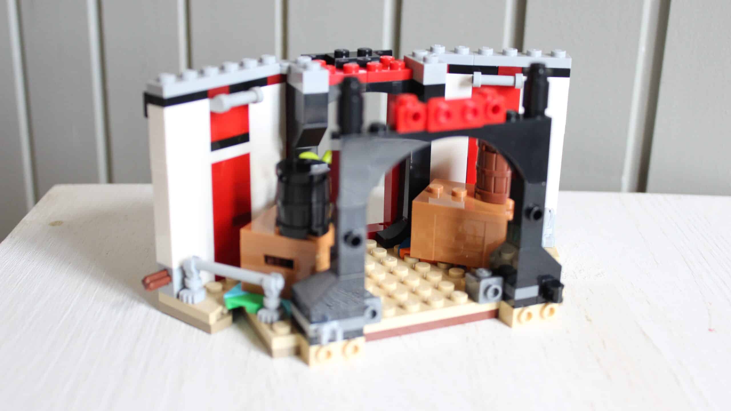 lego one piece 75637 buggy the clown’s circus tent 16