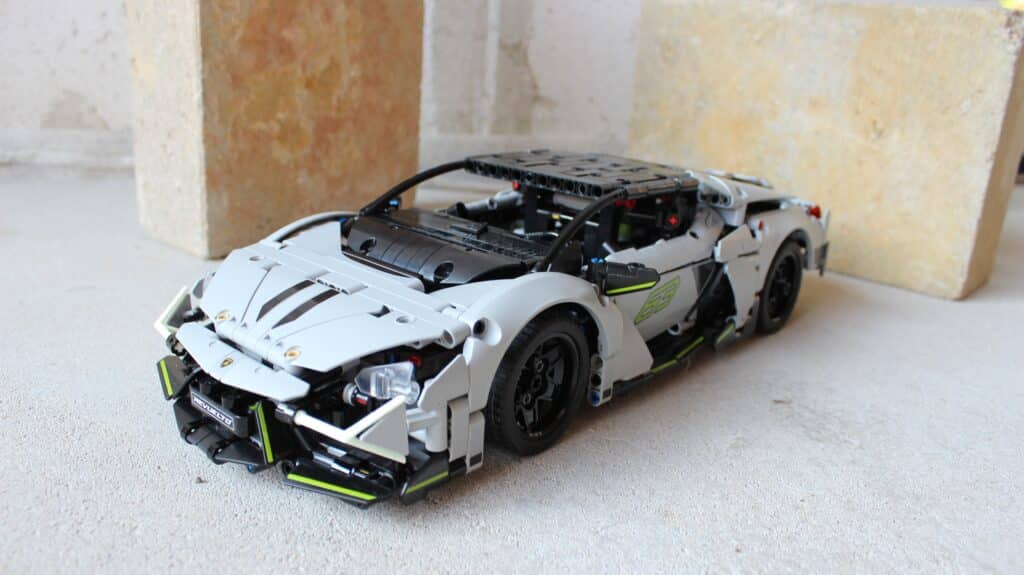 lego technic 42214 lamborghini revuelto super sports car 02