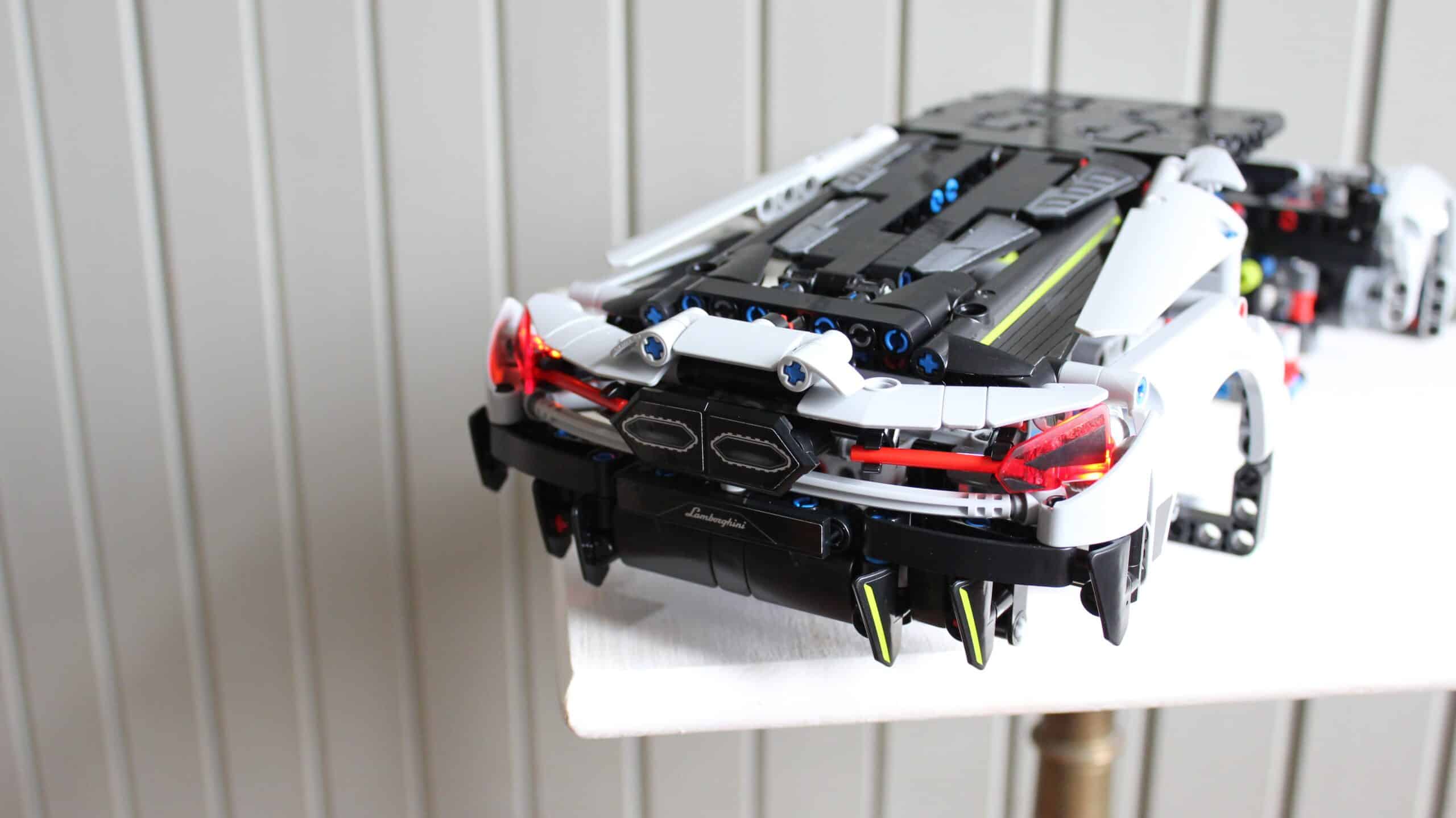 lego technic 42214 lamborghini revuelto super sports car 12