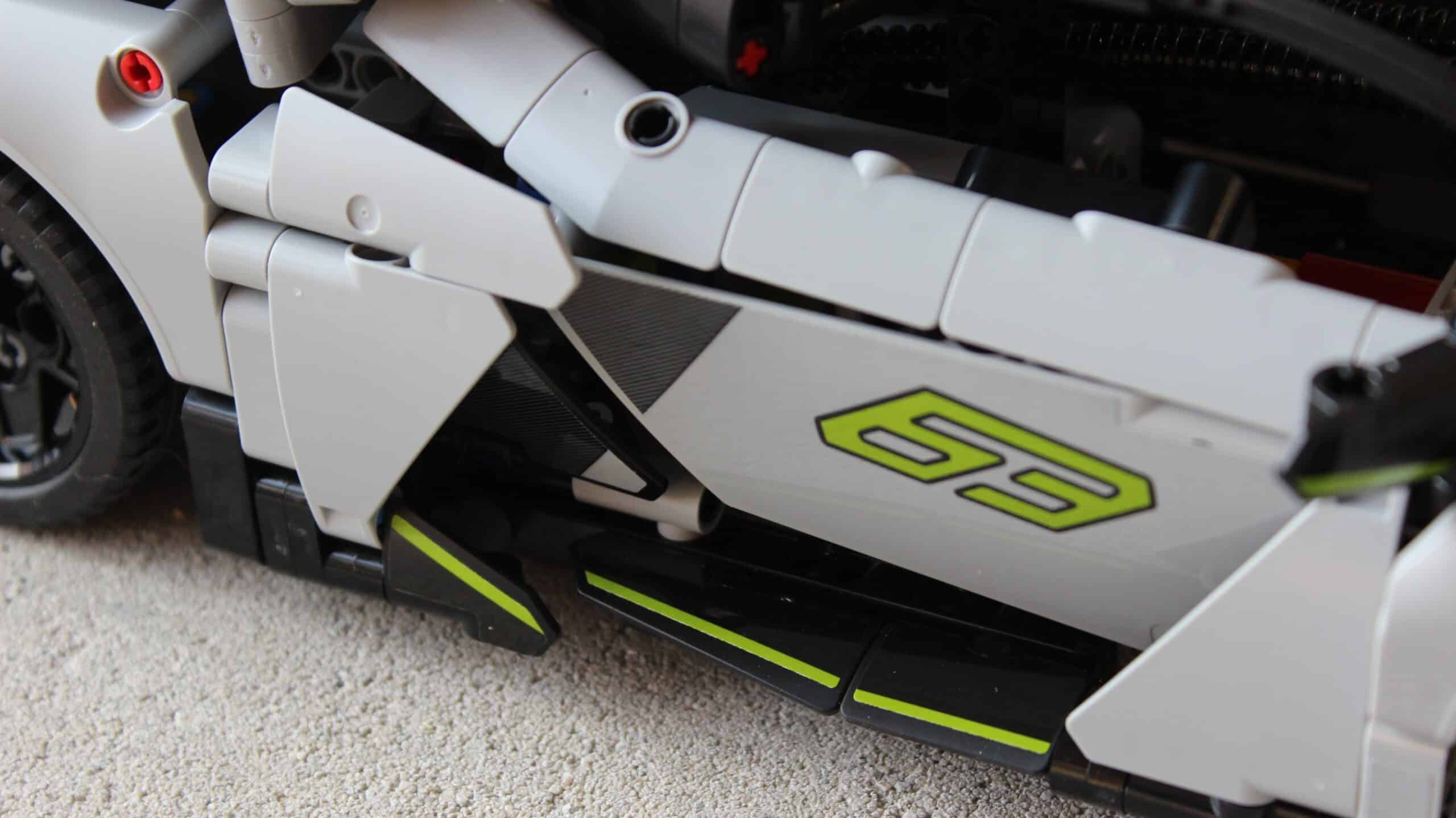 lego technic 42214 lamborghini revuelto super sports car 14