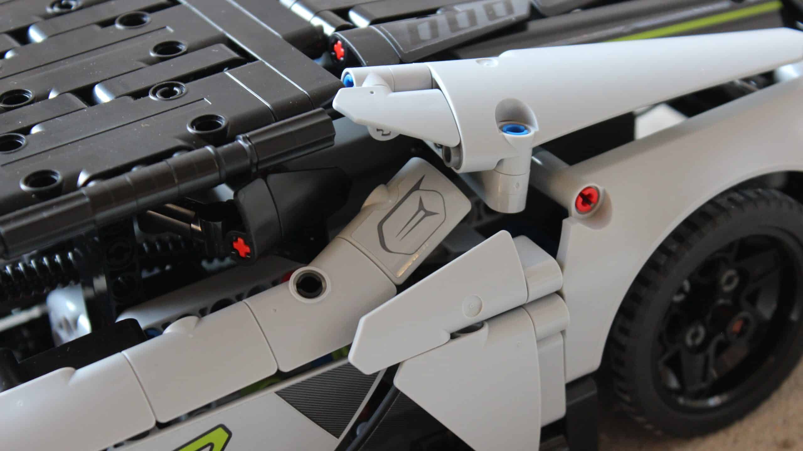 lego technic 42214 lamborghini revuelto super sports car 15