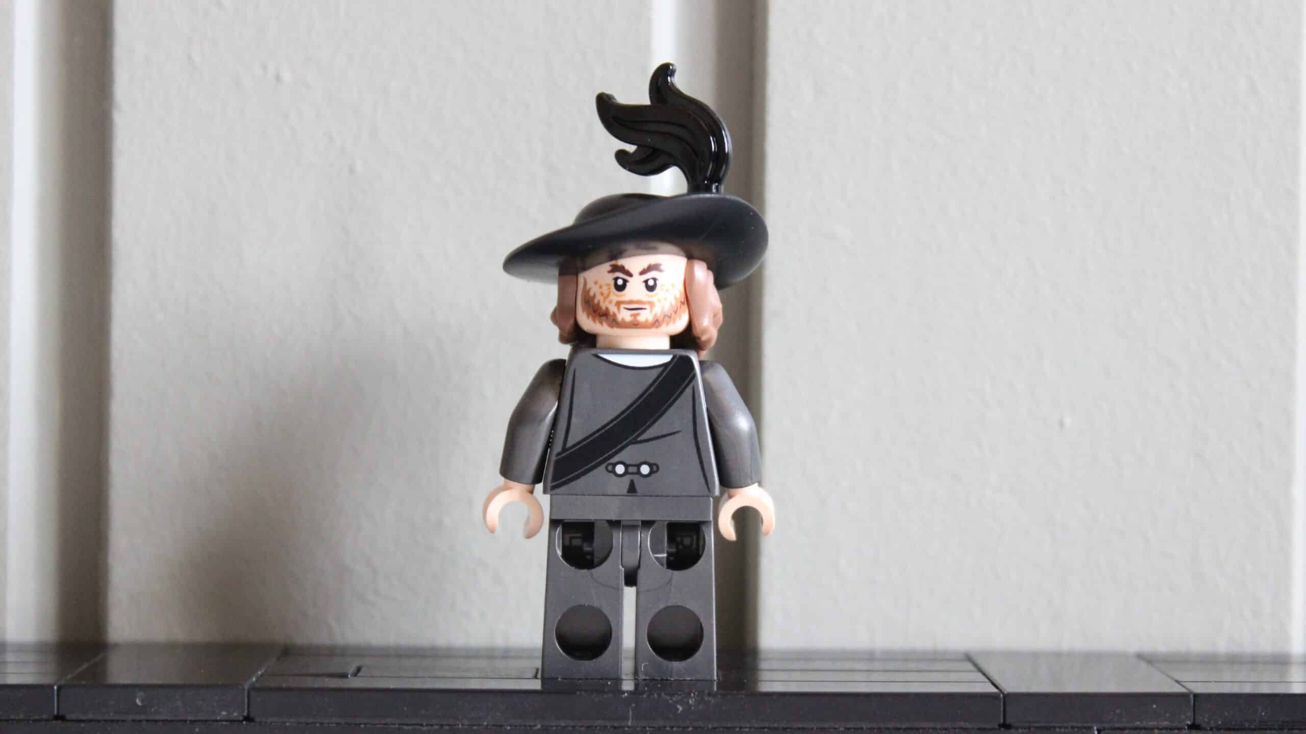 lego icons 10365 pirates of the caribbean captain jack sparrow's pirate ship 09