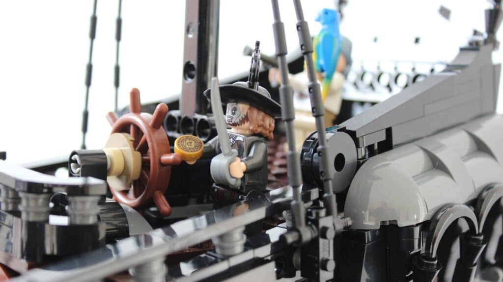 lego icons 10365 pirates of the caribbean captain jack sparrow's pirate ship 10