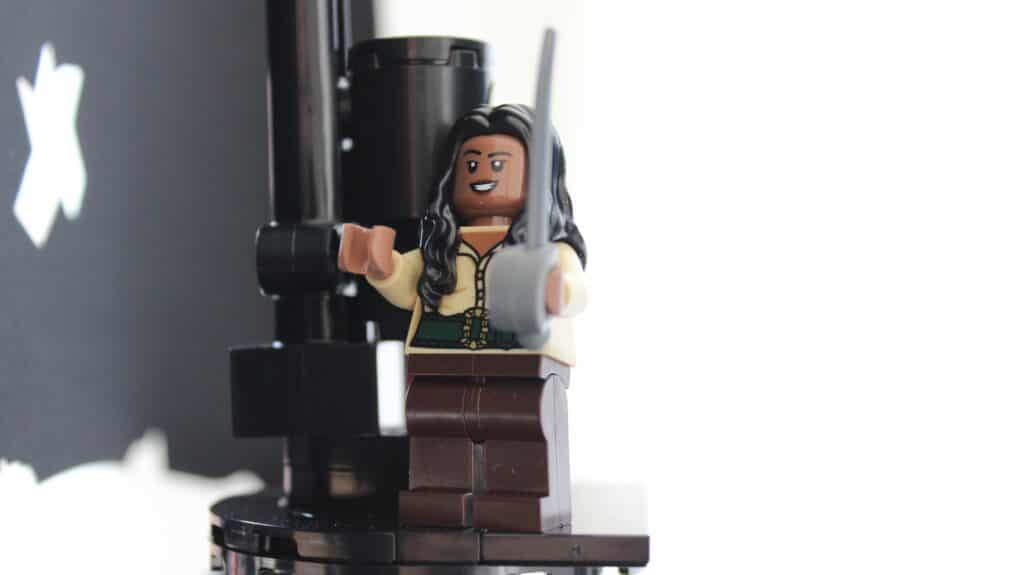 lego icons 10365 pirates of the caribbean captain jack sparrow's pirate ship 19