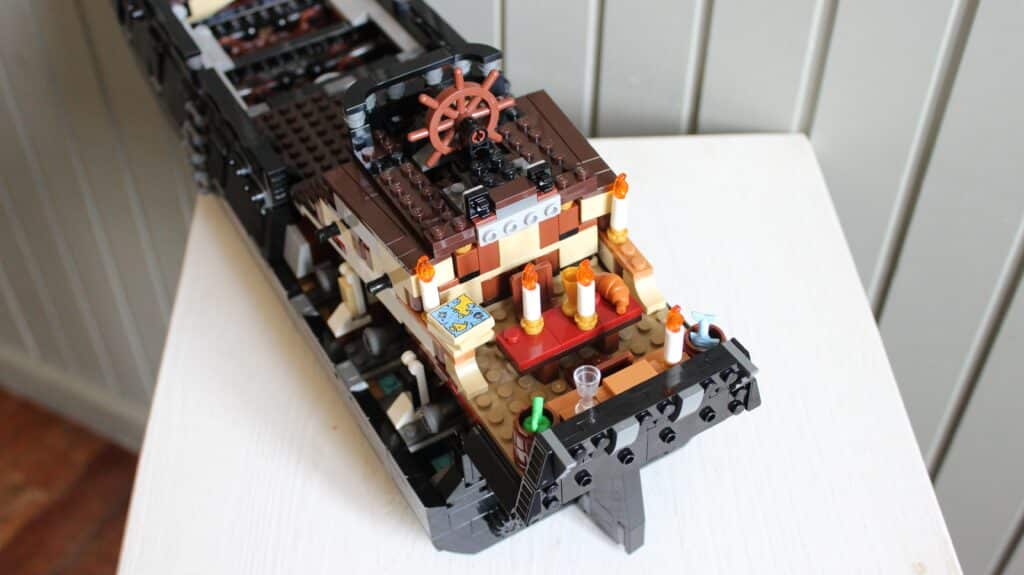 lego icons 10365 pirates of the caribbean captain jack sparrow's pirate ship 37