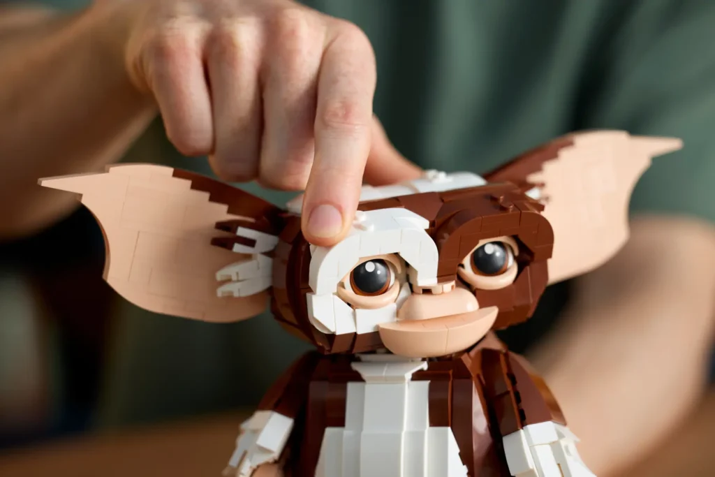 lego ideas 21361 gremlins gizmo (4)