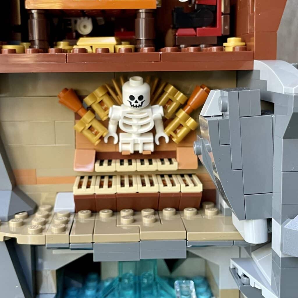 21363 the goonies 18