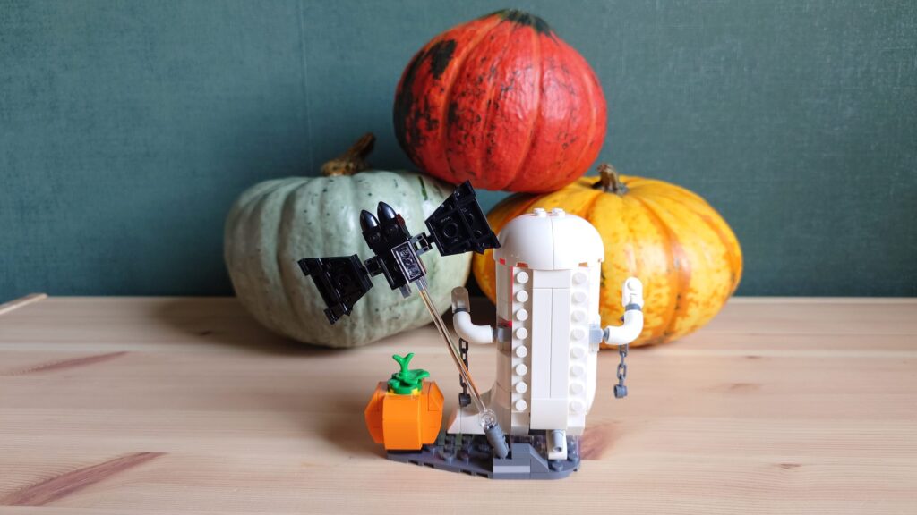 lego 40772 luminous ghost (3)