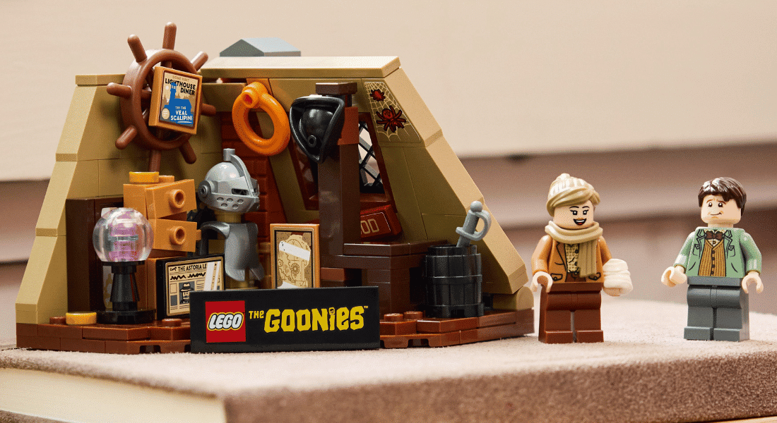 lego 40773 the walsh' attic