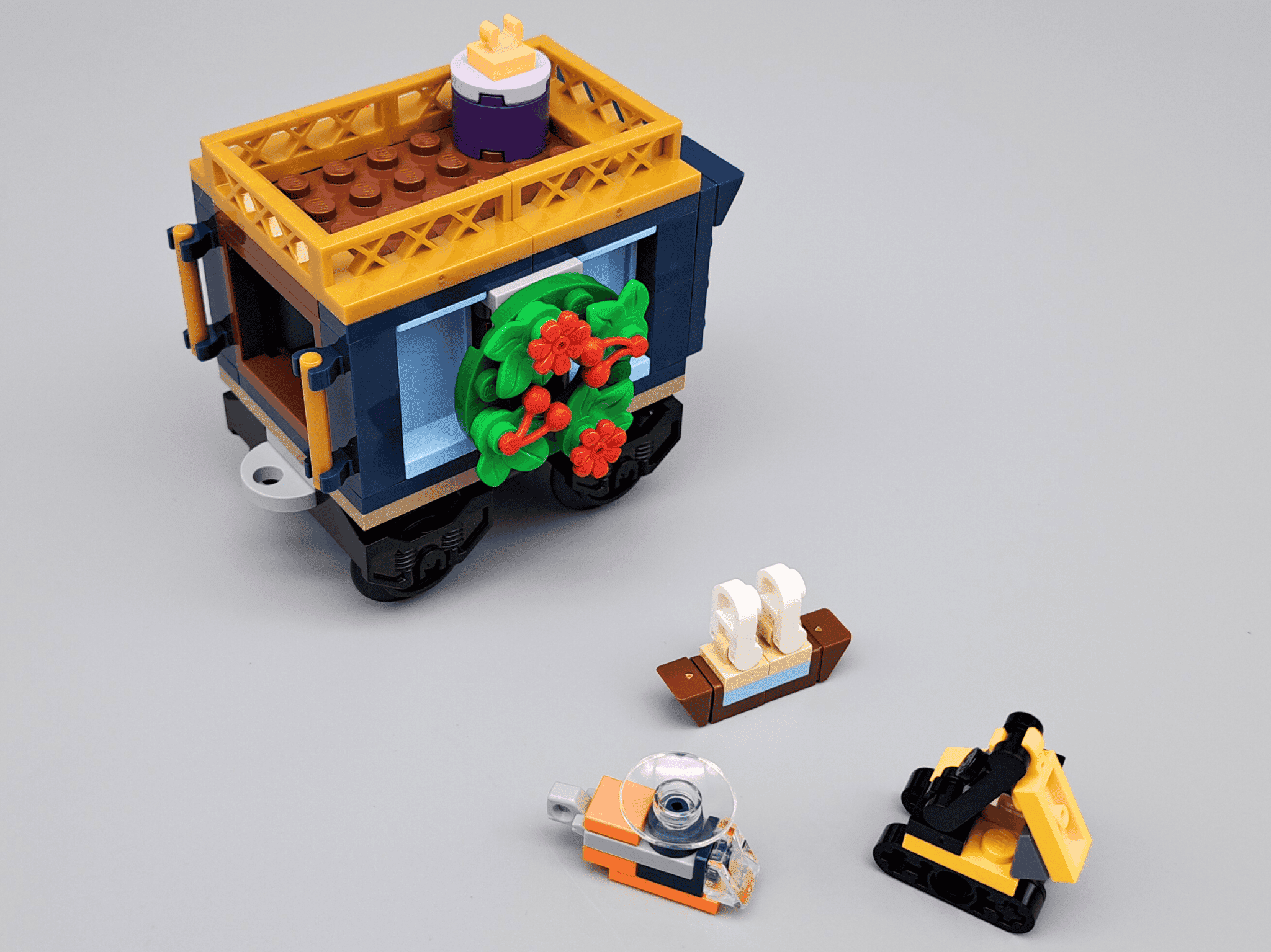 lego icons 10361 holiday express train (5)