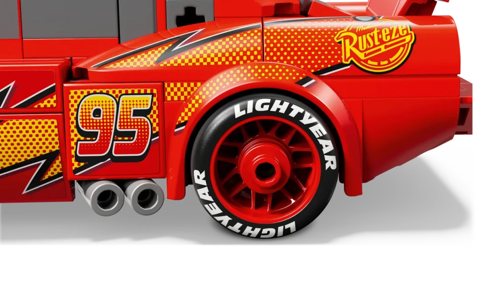 lego speed champions 77255 lightning mcqueen (7)